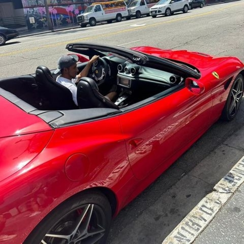 Meet your Posher, Daniel